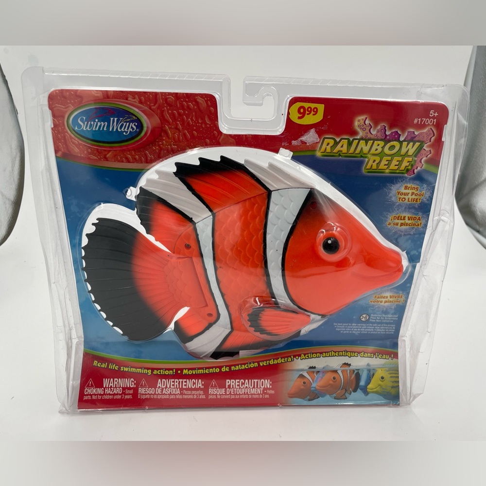 Swim Ways Rainbow Reef Swimming Action Pool Fish 17001 Orange Vintage 2002